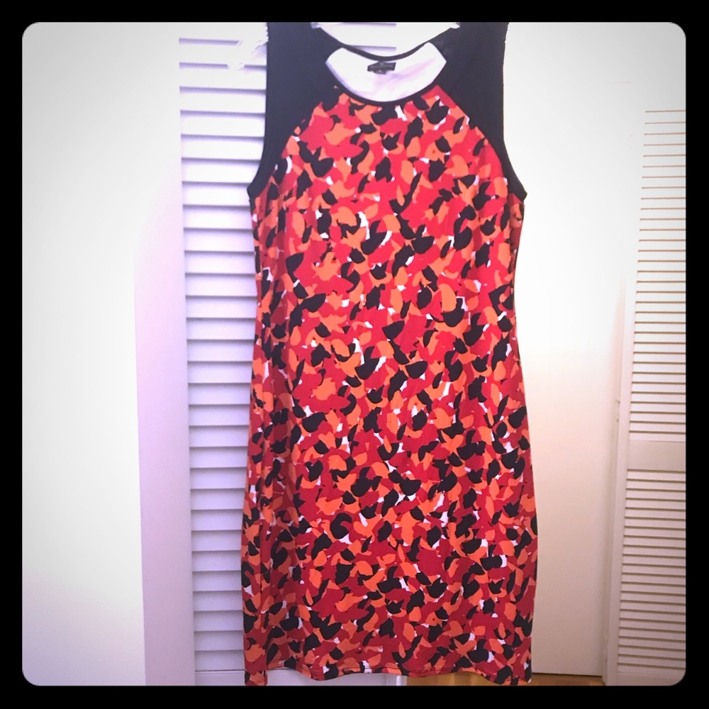 Sleeveless Worthington M Dress